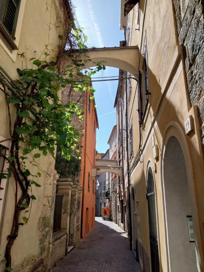 La Casa Di Via Musso Apartamento Noli Exterior foto